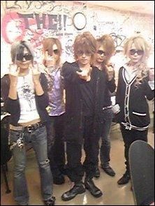 hide, ala e hide, nu?  choose the